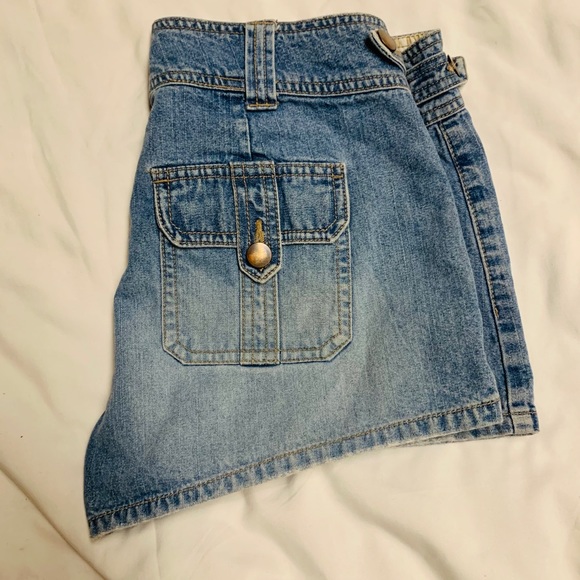 Jean shorts - Picture 4 of 4